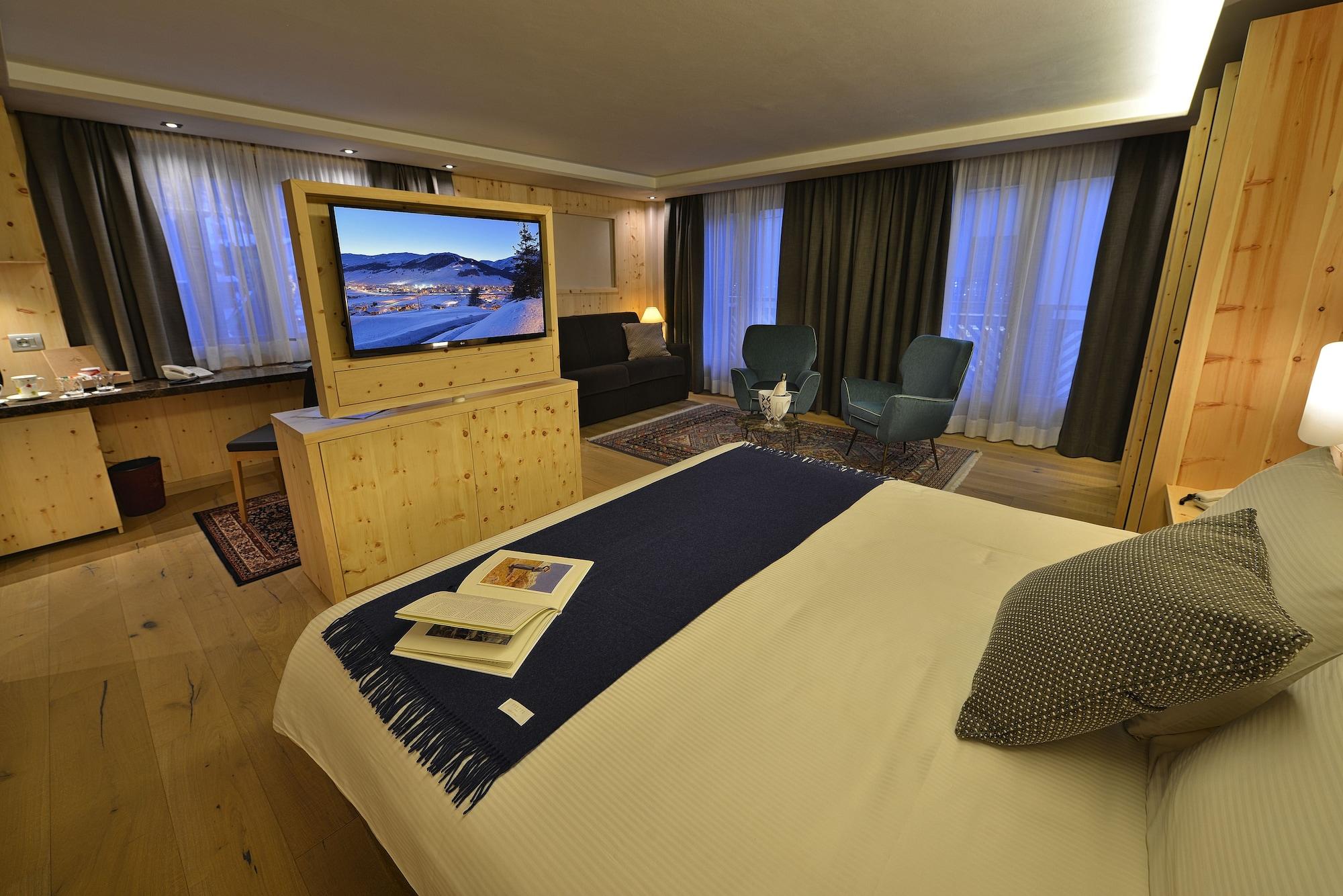 Hotel St. Michael Livigno Exterior photo
