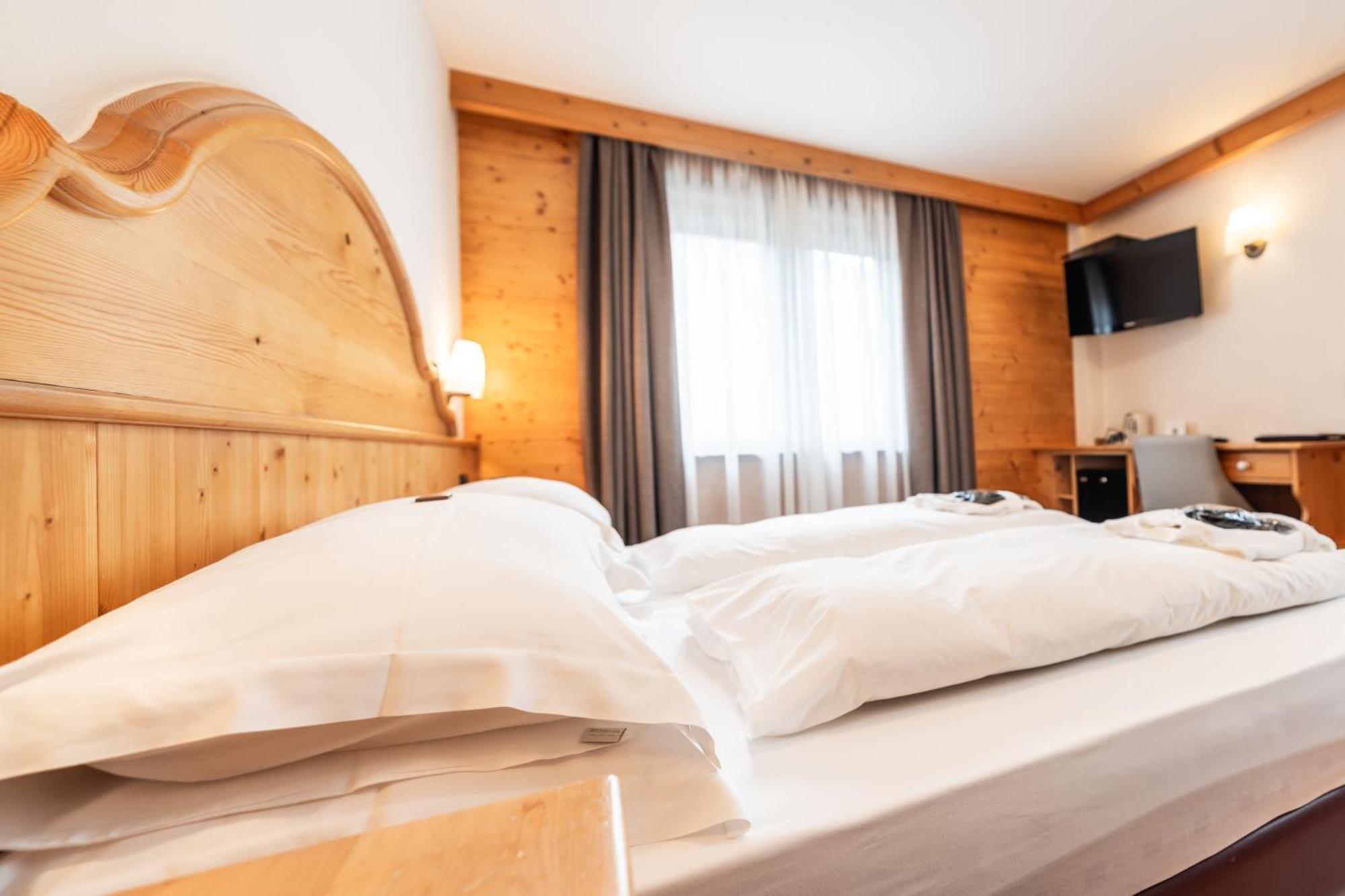 Hotel St. Michael Livigno Exterior photo