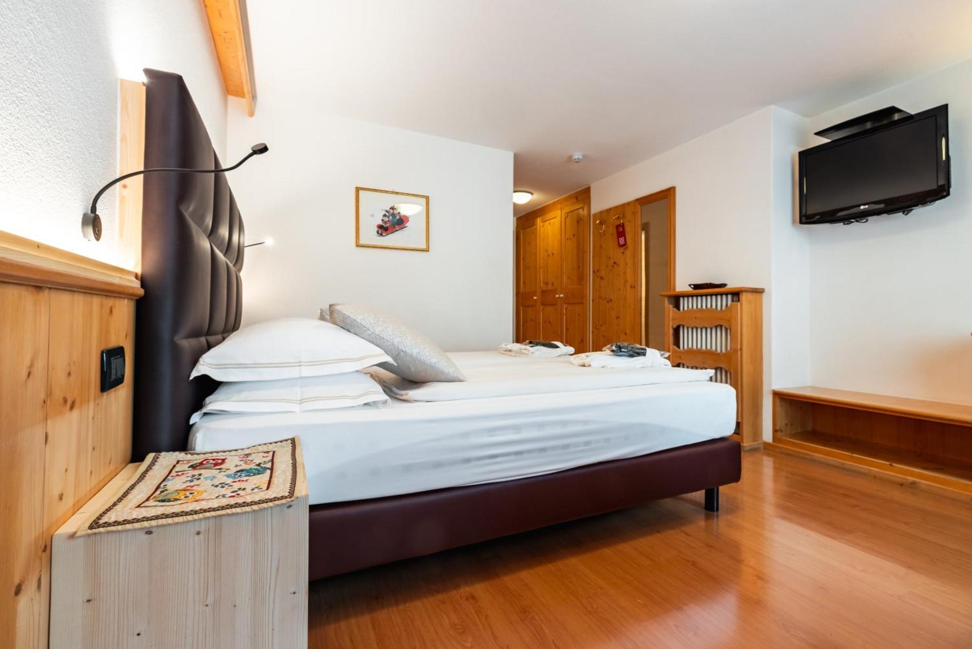 Hotel St. Michael Livigno Exterior photo